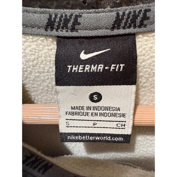 Nike hoodie - Picture 2 of 5